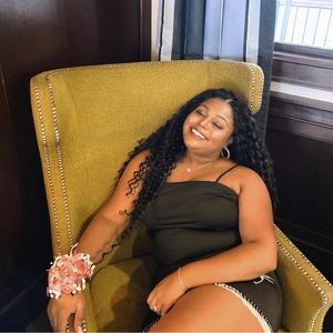 Meet your Posher, Lilly